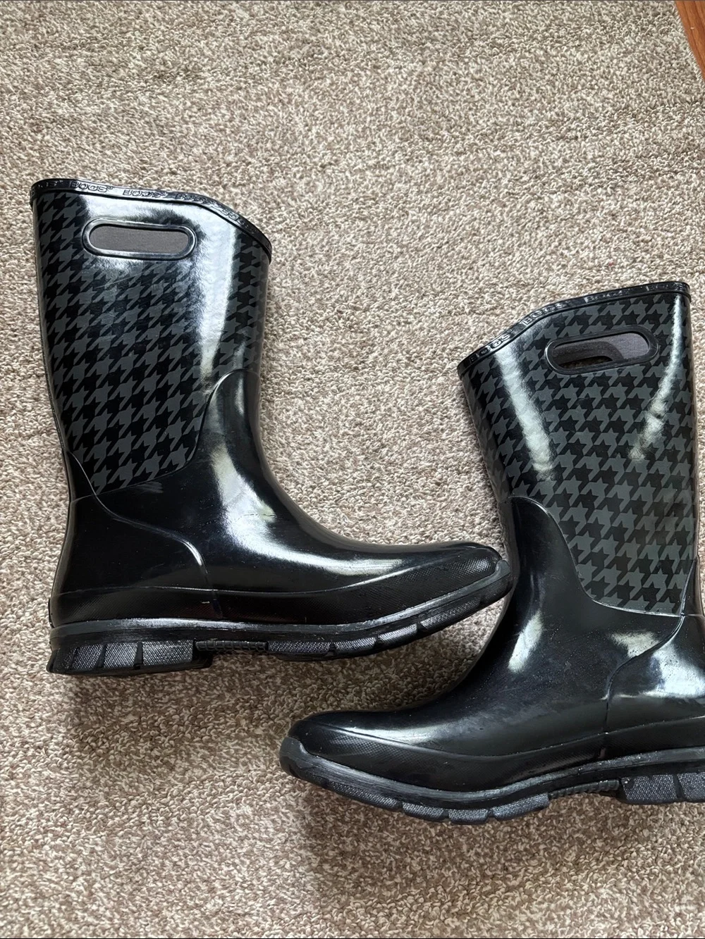 Women’s Bogs Black Gloss Rain Boots with Houndstooth Texture